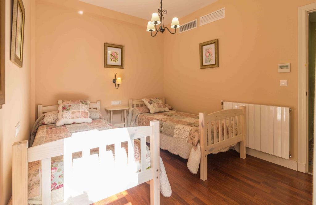Apartamentos Salmerones Alhama de Granada Zimmer foto